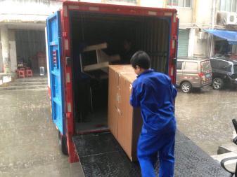 誠信服務(wù)，居民搬家好幫手 廂貨車、三輪車、面包車與專業(yè)人工打包搬運一體服務(wù)